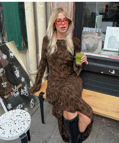 Vintage Contrast Color Bell Sleeve Casual Dress